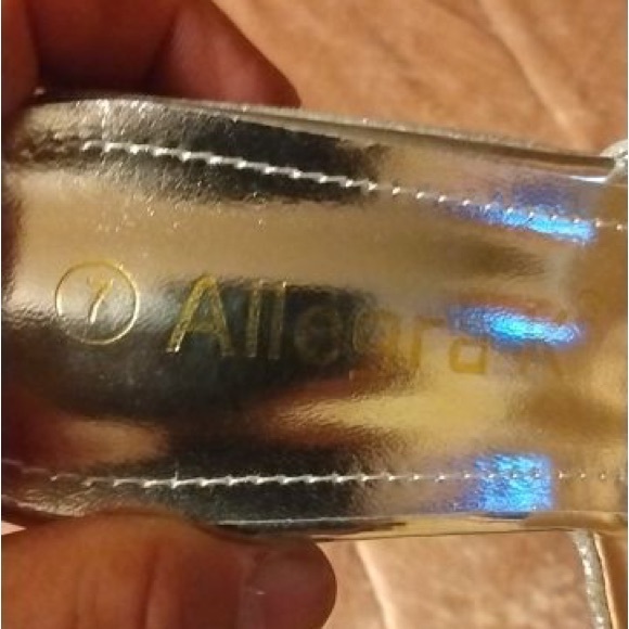 New Allegra slip on wedges. - Picture 5 of 5